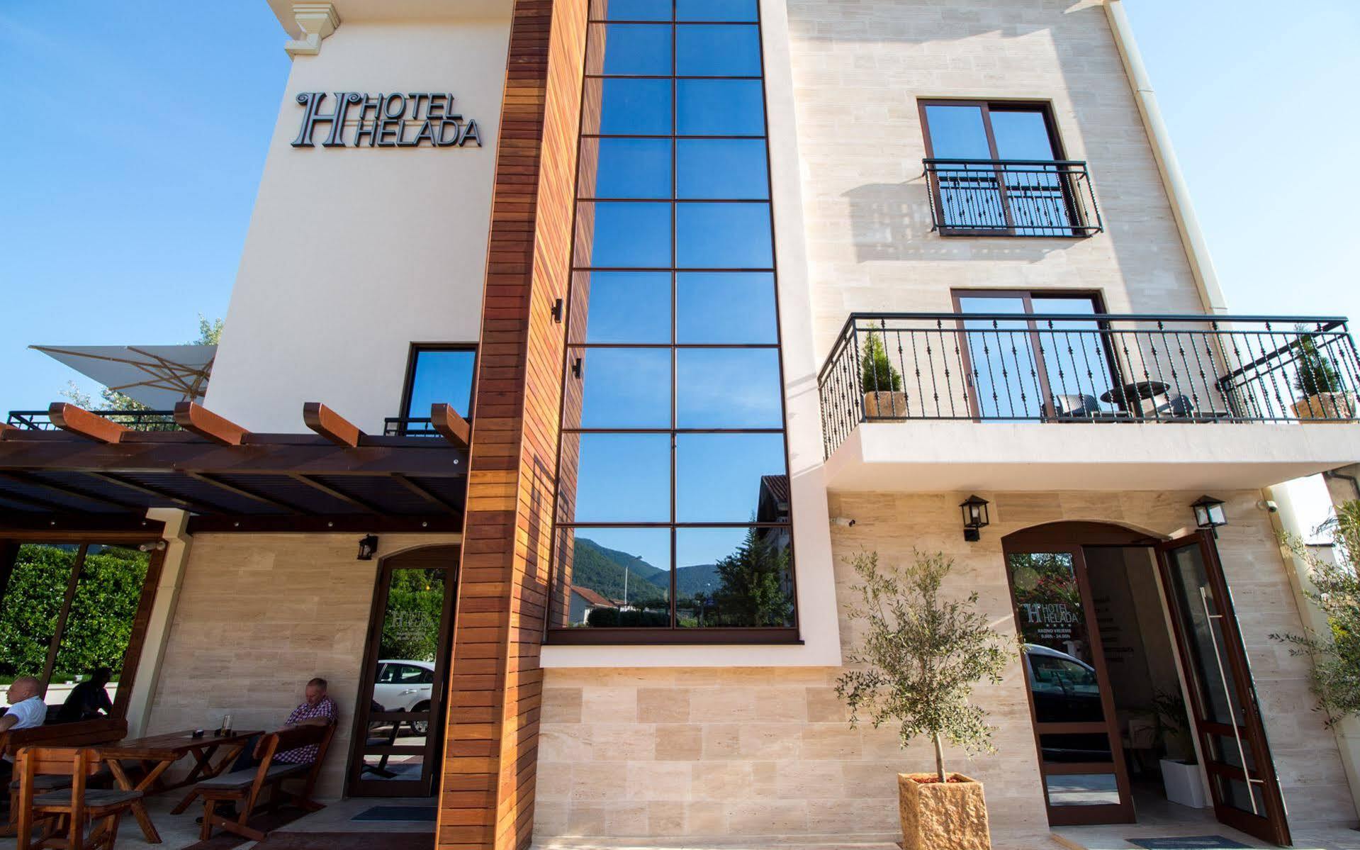 Hotel Helada 蒂瓦特 外观 照片